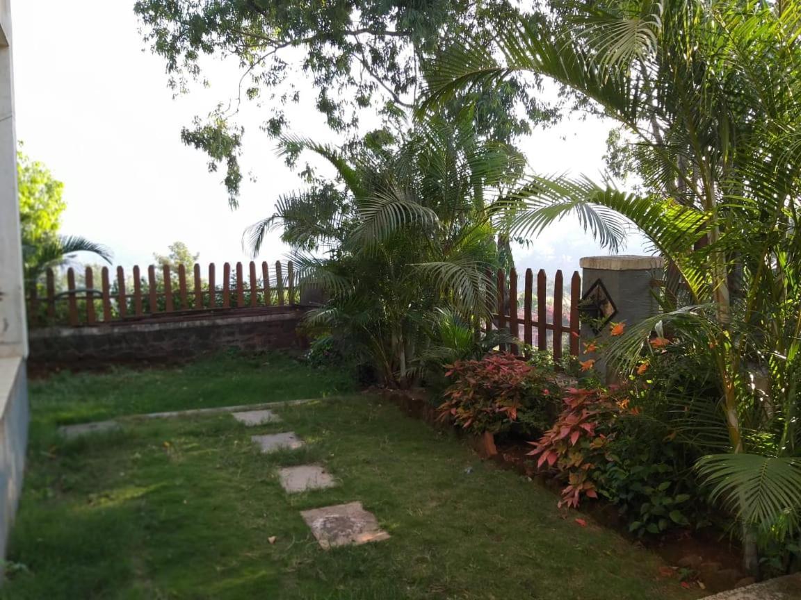 Inaya Bungalow Vila Pānchgani Exterior foto